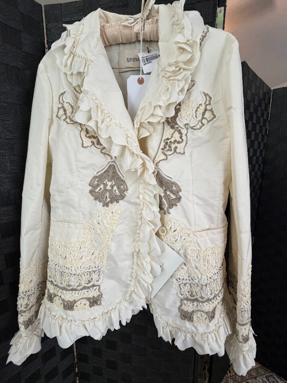 Ermanno Scervino Ivory and taupe ruffled embroidered jacket IT 46.